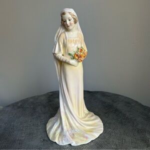 Royal Doulton ~The Bride Vintage HN 1588 Fine Bone China Figurine with flaws*